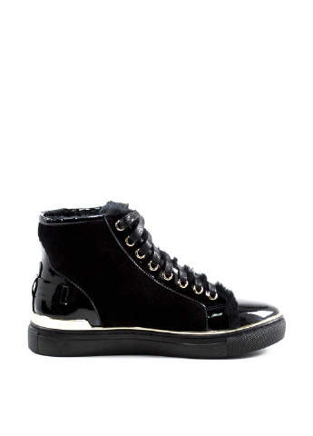 Черные зимние ботинки Basconi