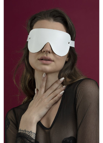 Маска на глаза - Blindfold Mask, натуральная кожа, белая Feral Feelings (254885491)