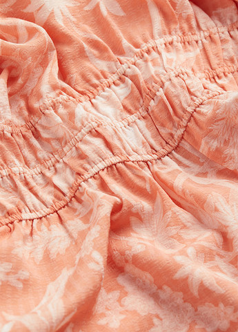 Персикова кежуал сукня з відкритими плечима H&M з малюнком
