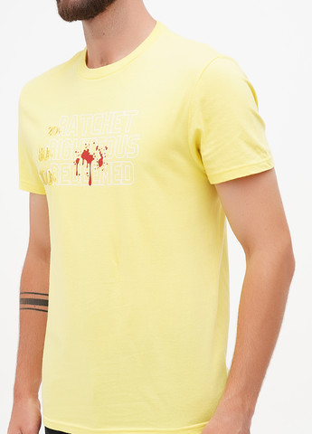 Жовта футболка District