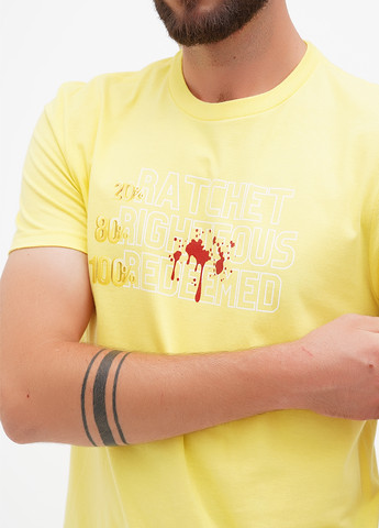 Жовта футболка District