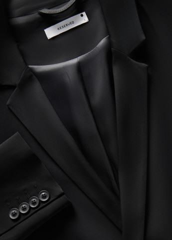 Черный женский жакет Reserved однотонный - демисезонный