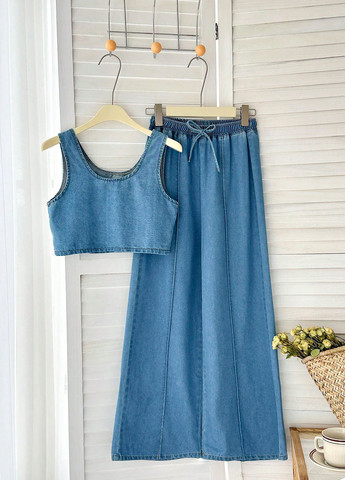 Голубой летний костюм (топ, джинсы) SHEIN