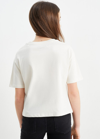 Молочная летняя футболка C&A