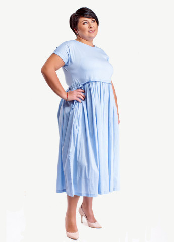 Голубое кэжуал платье платье-футболка Modna Anka однотонное