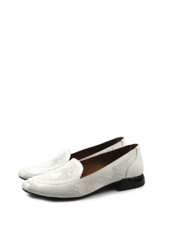 Белые женские повседневные туфли - фото
