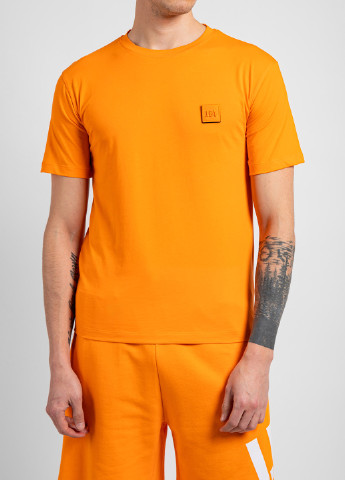 Оранжевая футболка J.B4 (Just Before)
