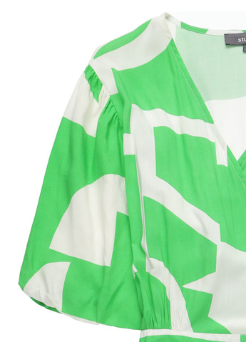 Зелена кежуал сукня на запах Studio з геометричним візерунком