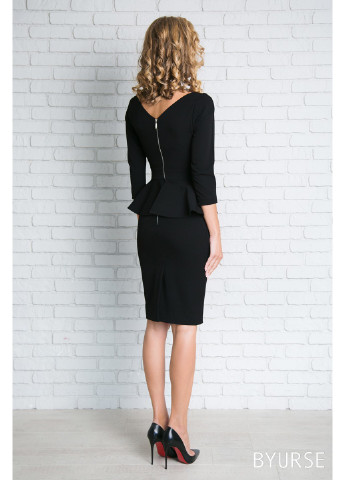 Черное деловое платье-футляр эльза с баской, футляр BYURSE однотонное