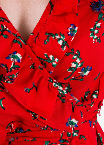 Красное кэжуал платье на запах Lipsy с цветочным принтом