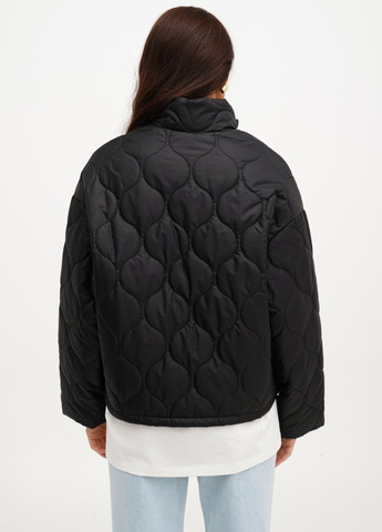 Черная демисезонная куртка куртка-лайнер ESSME