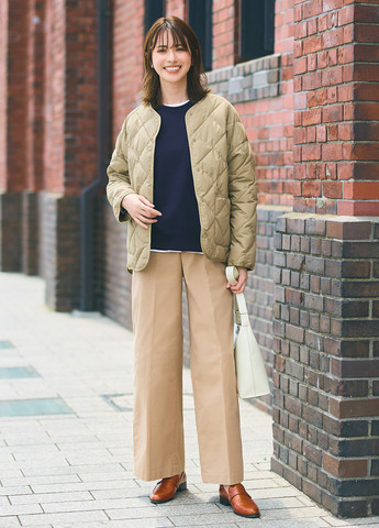 Бежева демісезонна куртка Uniqlo