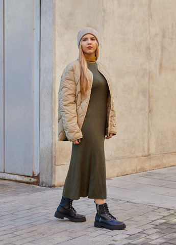 Бежева демісезонна куртка Uniqlo