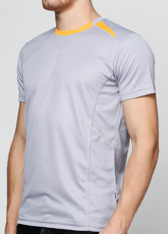 Светло-серая футболка MSY