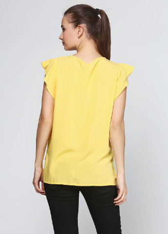 Желтая летняя блуза Лаванда
