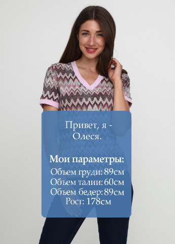 Сиреневая летняя футболка Mariya
