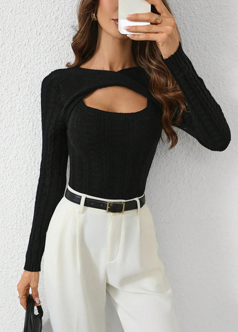 Черный демисезонный свитер SHEIN