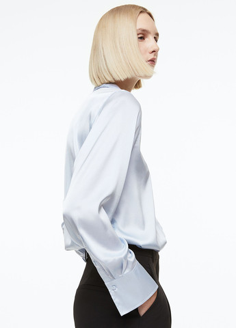 Світло-блакитна демісезонна блуза H&M