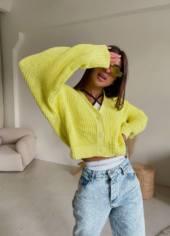 Желтый демисезонный кардиган Larionoff