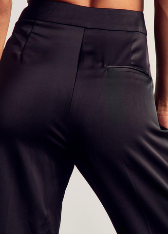 Черные кэжуал демисезонные палаццо брюки MissPap