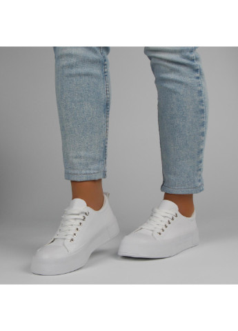 Белые демисезонные женские кроссовки 198008 Renzoni