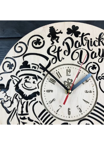 Дерев`яний годинник на стіну «St. Patrick`s Day» 7Arts (253567866)