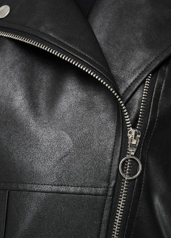 Черная куртка NA-KD