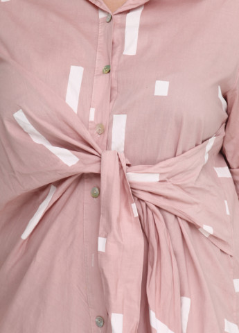 Светло-розовое кэжуал платье New Collection с орнаментом