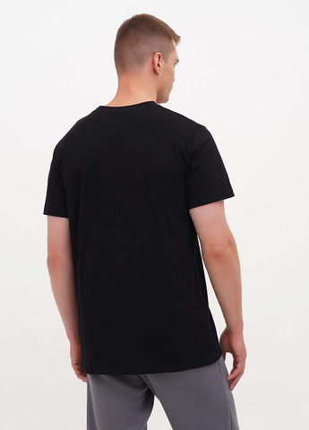 Черная мужская футболка с принтом KASTA design