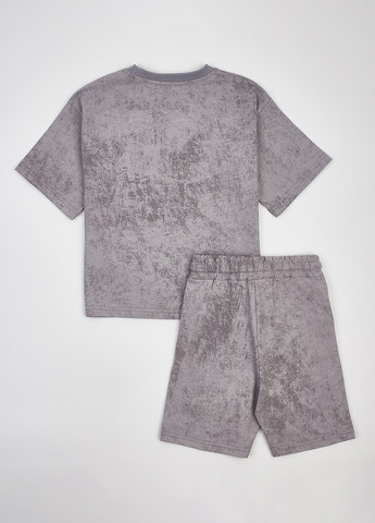 Серый летний костюм (футболка, шорты) с шортами KRAKO