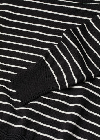 Черно-белый демисезонный светр H&M