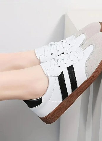 Цветные кроссовки SHEIN