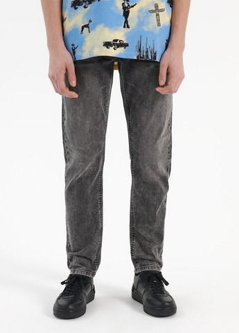 Серые демисезонные слим джинсы House