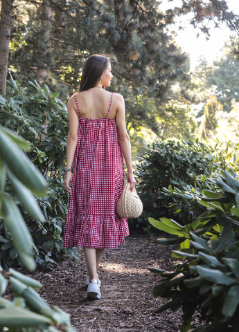 Красное повседневный платье - трапеция, сарафан на бретелях INNOE в клетку