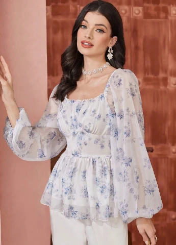 Біла блуза з баскою SHEIN