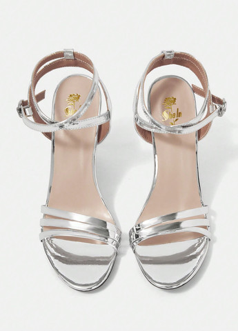 Серебряные сандалии на каблуке SHEIN с ремешком