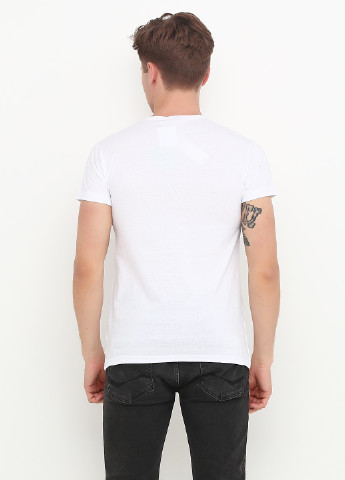 Белая летняя футболка Rixon