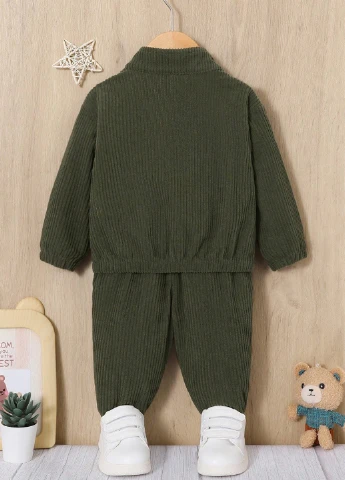 Оливковий (хакі) демісезонний костюм (толстовка, штани) брючний SHEIN