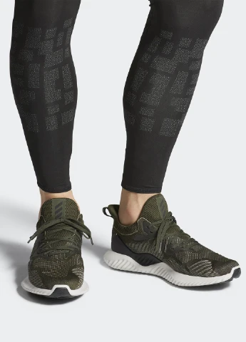 Оливковые (хаки) демисезонные кроссовки adidas