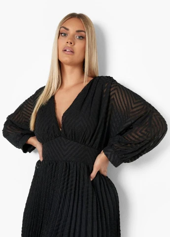 Черное кэжуал платье Boohoo однотонное
