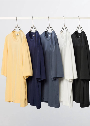 Футболка Uniqlo (336396558)