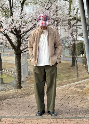 Футболка Uniqlo (336396558)