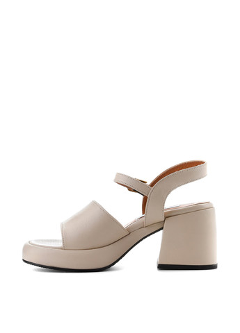 Бежевые босоножки Ilvi с ремешком