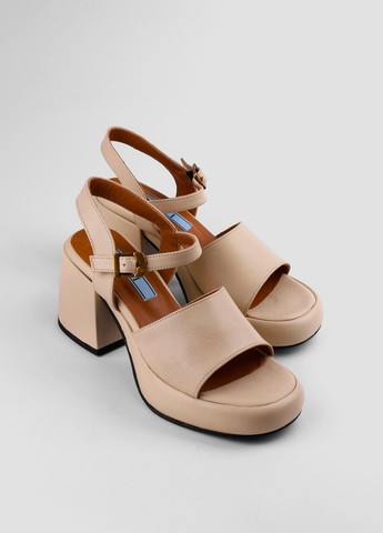 Бежевые босоножки Ilvi с ремешком