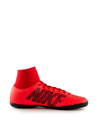 Красные футзалки Nike