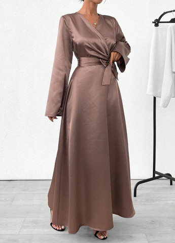 Кавова вечірня сукня кльош SHEIN однотонна