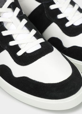 Чорно-білі кеди Ecco