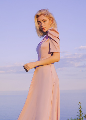 Розовое повседневный платье Gepur однотонное