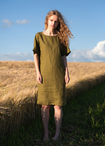 Оливковое (хаки) кэжуал платье платье-футболка, оверсайз Silence однотонное