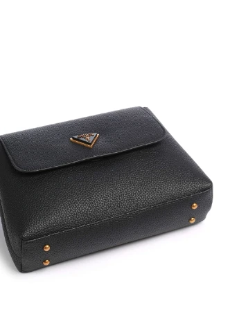 Сумка Guess DOWNTOWN CHIC FLAP SHLDR BAG (251444143)